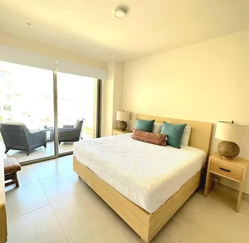 Charming 3 Bedroom Minutes From The *