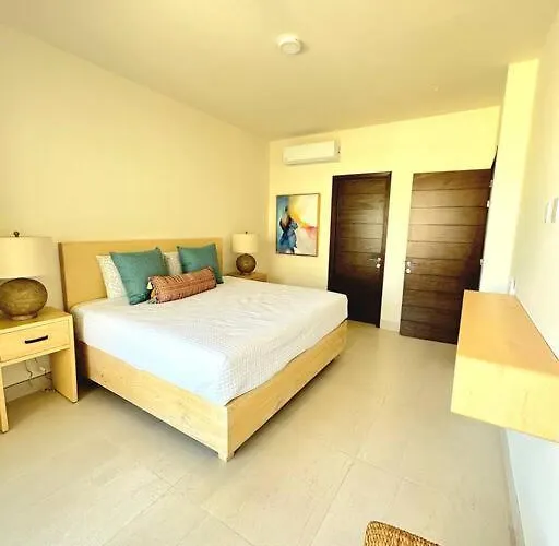 Charming 3 Bedroom Minutes From The *
