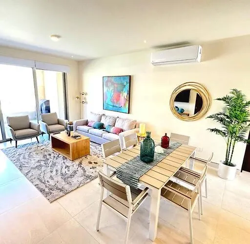 Charming 3 Bedroom Minutes From The * Cabo San Lucas